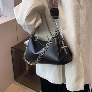 Black Women’s Shoulder Bag with Chain Accent